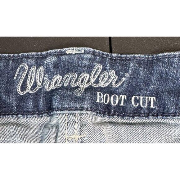 WRANGLER Boot Cut Jeans Womens Size 13x32 - Picture 7 of 10